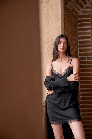 Touché Colombia, Batola de tiras negra, Pijamas, Ropa de descanso para mujer