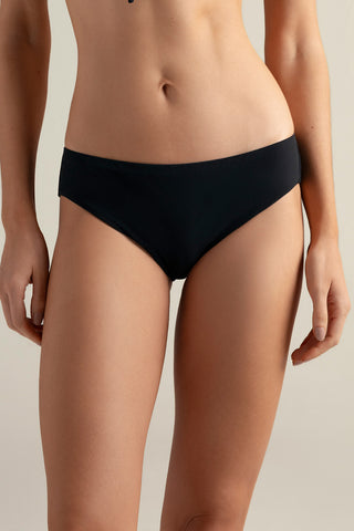 Bikini bottom cachetero