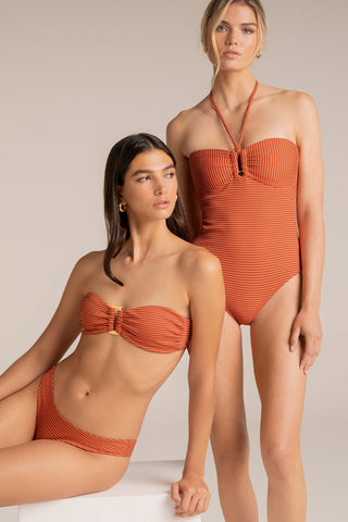 Touché Colombia, Balneaire, Bikini top bandeau café y Botton pierna alta café, Entero bandeau, Vestido de baño para mujer, Verano, Playa, Vacaciones