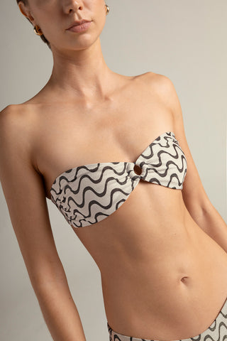 Touché Colombia, Bikini top bandeau, Vestidos de baño mujer, Verano, Playa