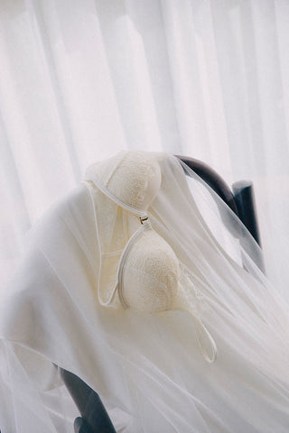 Touché Colombia, Brasier clásico con copas marfil, Lingerie, Lencería mujer, Novias, Ropa interior para mujer