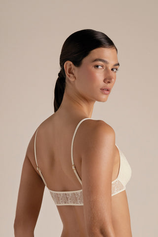 Touché Colombia, Brasier clásico con copas marfil, Lingerie, Lencería mujer, Novias, Ropa interior para mujer