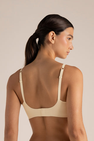 Touché Colombia, Brasier triangular con copas, Lingerie, Ropa interior invisible para mujer, Ropa de descanso