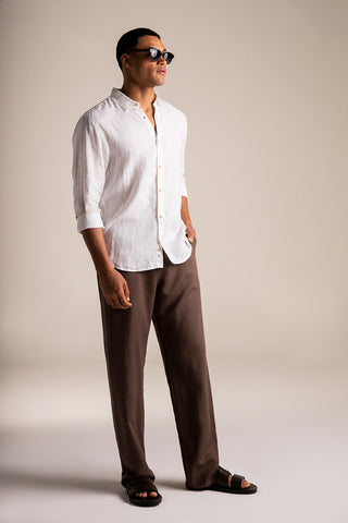 Îlot Colombia, Camisa bora bora blanca, Pantalón café, Sandalias café y Gafas para hombre, Verano, Playa, Ropa de hombre