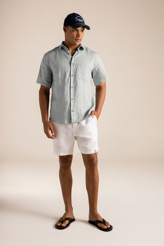 Îlot Colombia, Camisa classic fit azul, Shorts blanco, Eventos de verano, Playa, Ropa para hombre, Gorra, Sandalias, Accesorios playa hombre