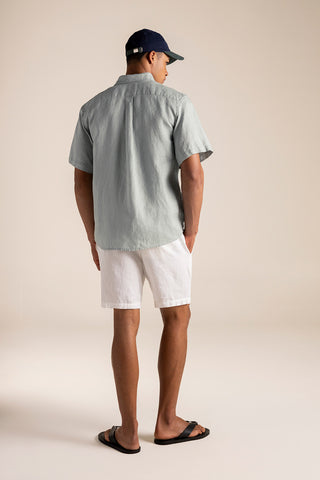Îlot Colombia, Camisa classic fit azul, Shorts blanco, Eventos de verano, Playa, Ropa para hombre, Gorra, Sandalias, Accesorios playa hombre