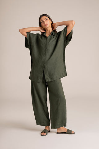 Touché Colombia, Balneaire, Camisa manga corta verde, Pantalón verde, Ropa de playa mujer, Sandalias verde, Verano, Playa, Vacaciones