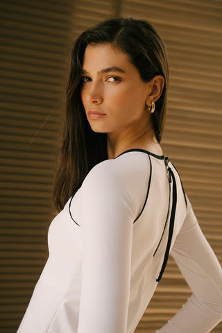 Touché Colombia, Balneaire, Camiseta deportiva blanco, Vestido de baño para mujer, Verano, Playa, Vacaciones