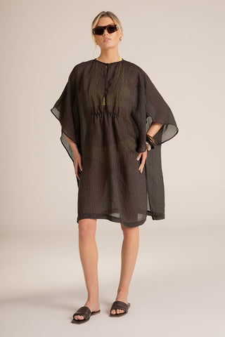 Touché Colombia, Balneaire, Cover up corto café, Sandalias Café, Gafas, Ropa de playa mujer, Verano, Playa, Vacaciones