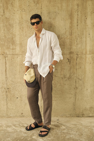 Hombre en Ropa de Playa