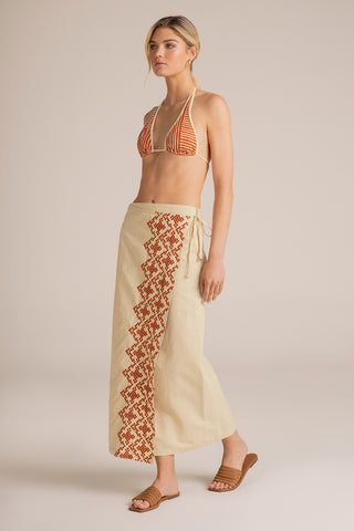 Touché Colombia, Balneaire, Falda pareo marfil, Ropa de playa mujer, Sandalias, Verano, Playa, Vacaciones