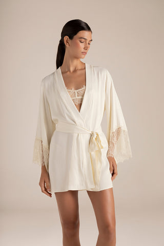 Touché Colombia, Kimono corto marfil, Pijamas, Novias, Ropa de descanso para mujer
