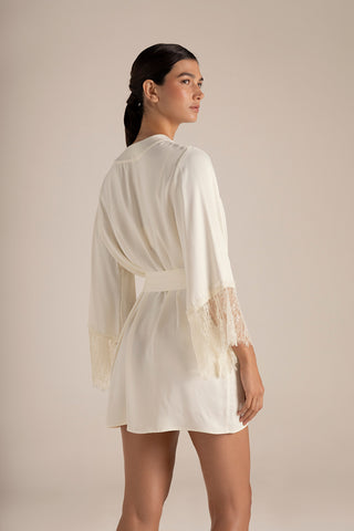 Touché Colombia, Kimono corto marfil, Pijamas, Novias, Ropa de descanso para mujer