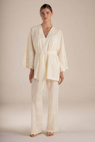Touché Colombia, Kimono corto marfil, Pijama capri marfil, Pijamas, Novias, Ropa de descanso para mujer