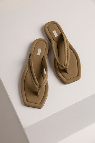 Touché Colombia, Sandalias, Accesorios de mujer, Accesorios de descanso mujer