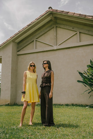 Touché Colombia, Balneaire, Top manga corta café, Vestido corto amarillo, Ropa de playa mujer, Verano, Playa, Vacaciones