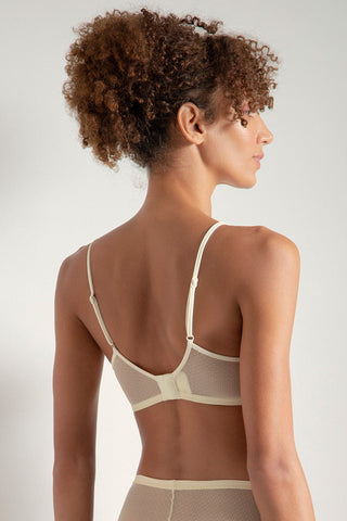 Touche, Brasier Copa Centro, Ref. 0437022, Ropa interior, Brasieres