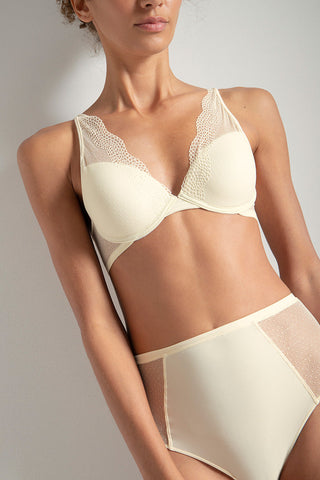 Touche, Brasier Copa Centro, Ref. 0437022, Ropa interior, Brasieres