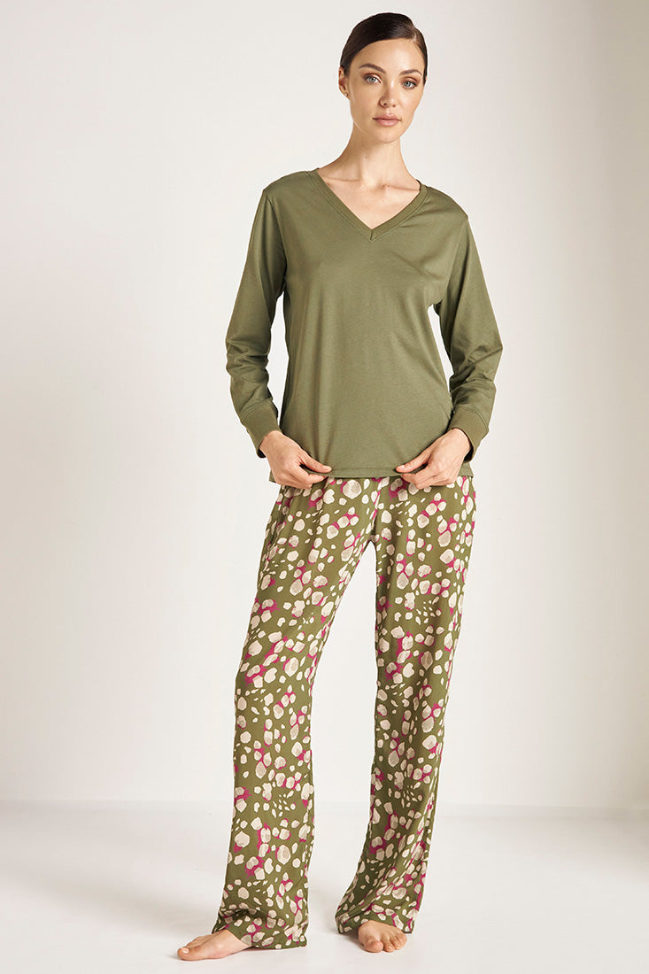 Pijama Camiseta Mangas Estampadas Pantalón Bota Recta